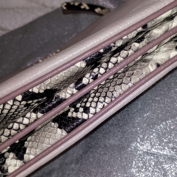 Kate Spade Triple Gusset with Dramatic Snakeskin Shoulder Strap and Gusset; NWT - Picture 3 of 12